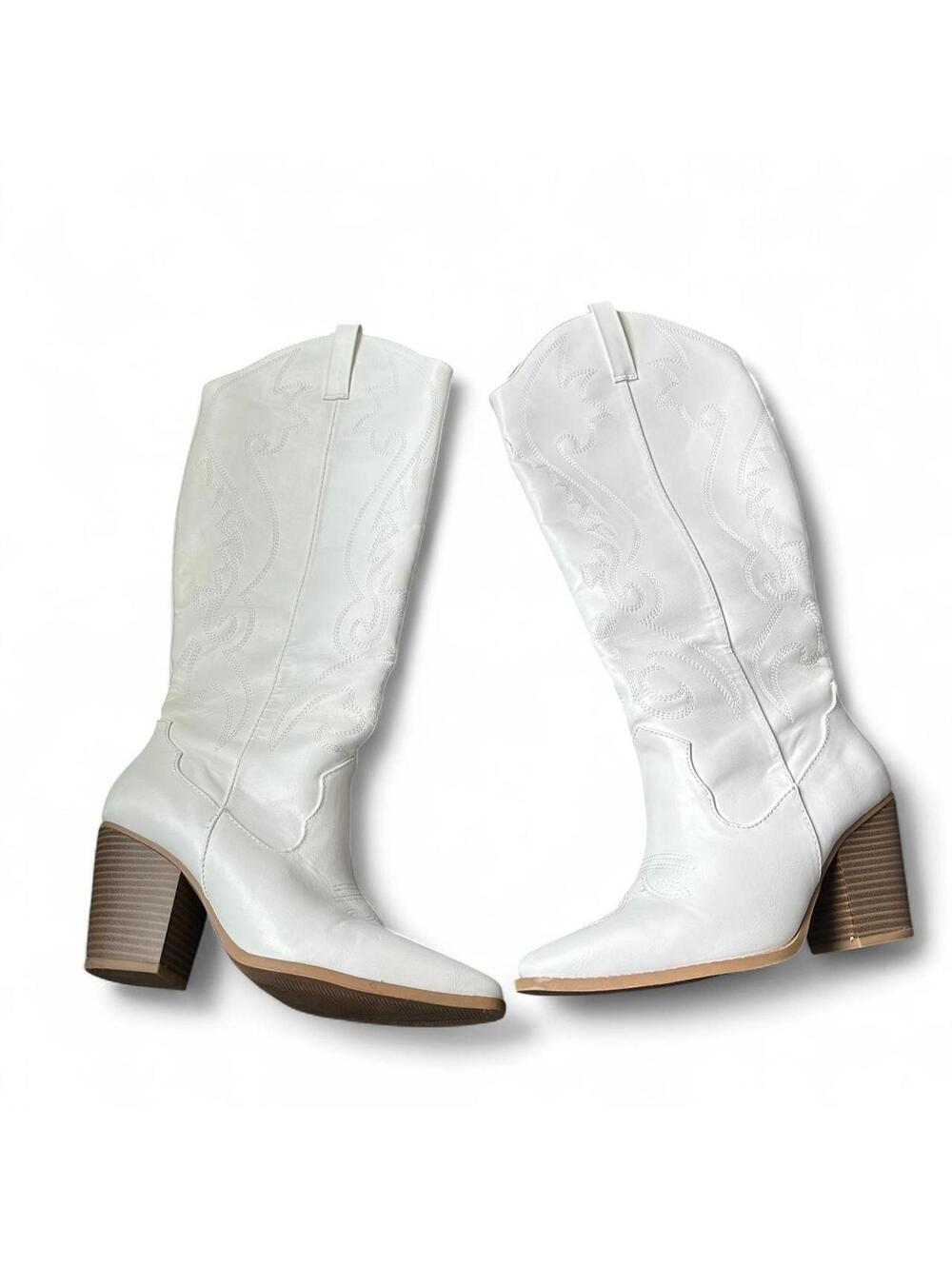 White Western Cowboy Boots - Size 8